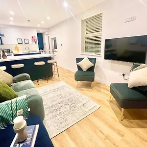  Apartment Gorgeous Newly Renovated 2 Double Bed Flat